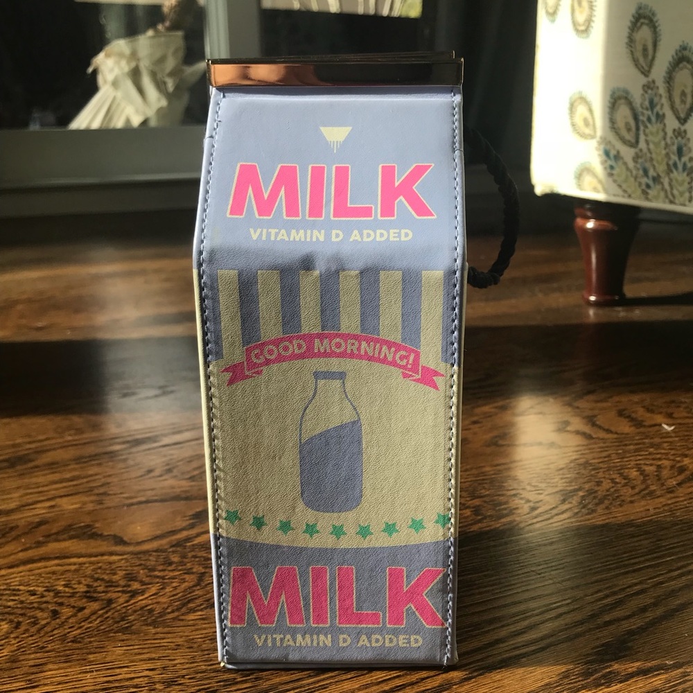 SKINNYDIP milk carton purse